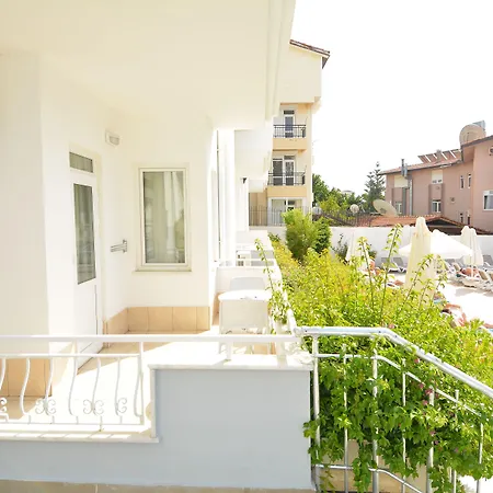 Su - Adult Only Hotell