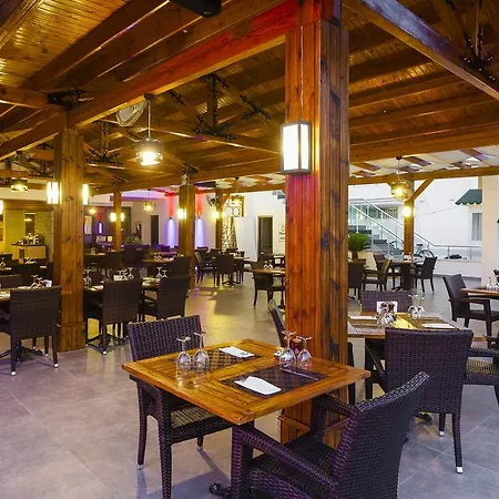 Su - Adult Only Hotel 4*