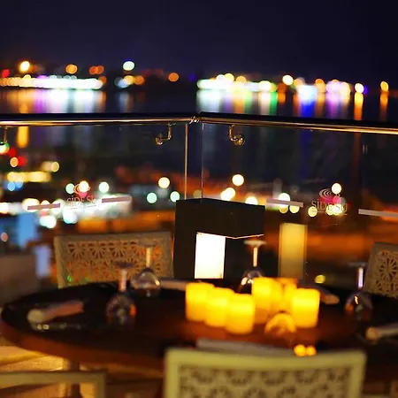 호텔 Su - Adult Only 시데