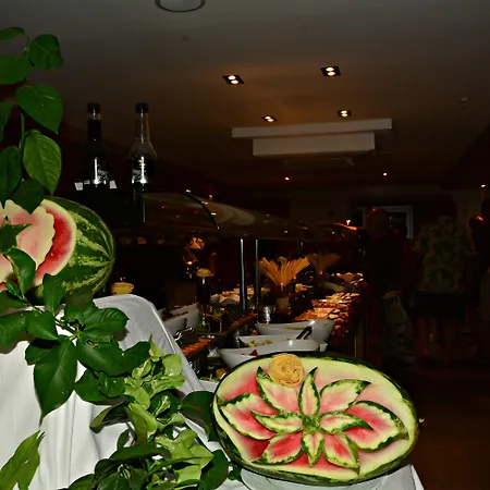 מלון Su - Adult Only סייד